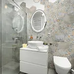 Blisko Rzeki Tuz Przy Porcie We Wroclawiu Z Parkingiem By Renters