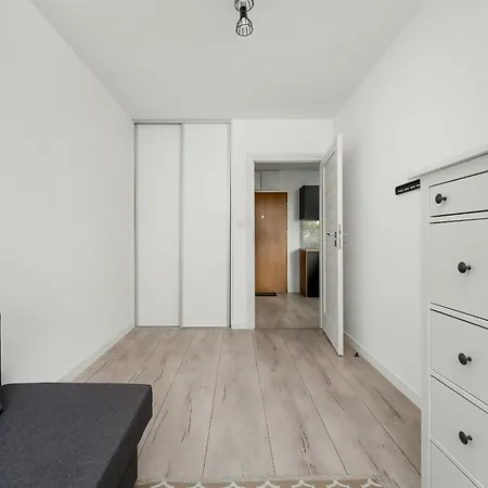 Blisko Rzeki Tuz Przy Porcie We Wroclawiu Z Parkingiem By Renters Appartement *