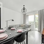 Blisko Rzeki Tuz Przy Porcie We Wroclawiu Z Parkingiem By Renters 公寓 弗罗茨瓦夫