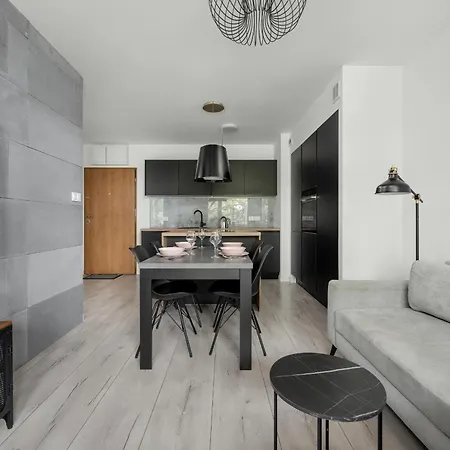 Blisko Rzeki Tuz Przy Porcie We Wroclawiu Z Parkingiem By Renters Apartment *